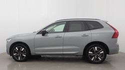 2025 (75) VOLVO XC60 2.0 B5P Plus Dark 5dr AWD Geartronic *VAT QUALIFYING* 5894316