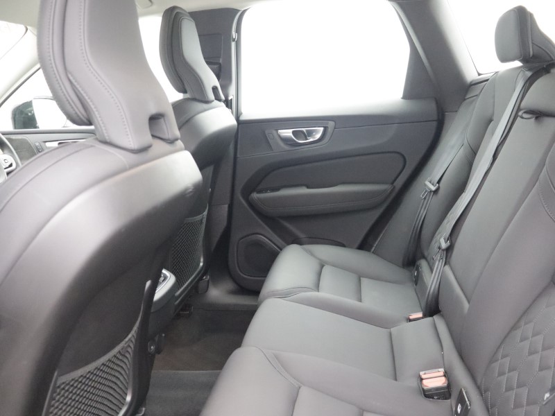 2025 (75) VOLVO XC60 2.0 B5P Plus Dark 5dr AWD Geartronic 5894979