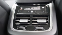 2025 (75) VOLVO XC60 2.0 B5P Plus Dark 5dr AWD Geartronic 5894998