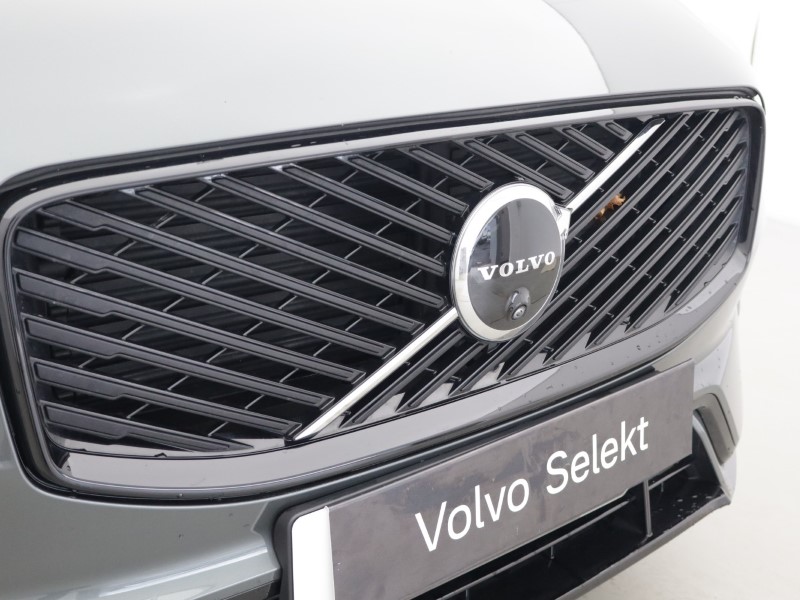 2025 (75) VOLVO XC60 2.0 B5P Plus Dark 5dr AWD Geartronic 5894964