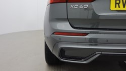 2025 (75) VOLVO XC60 2.0 B5P Plus Dark 5dr AWD Geartronic 5894974