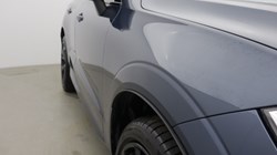 2025 (75) VOLVO XC60 2.0 B5P Plus Black Edition 5dr AWD Geartronic 5907440