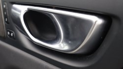 2025 (75) VOLVO XC60 2.0 B5P Plus Black Edition 5dr AWD Geartronic 5907454