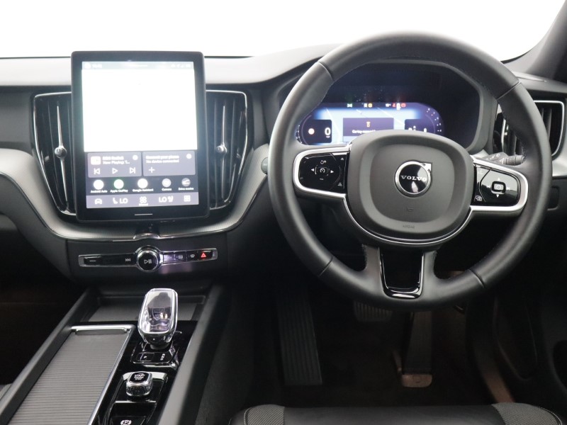 2025 (75) VOLVO XC60 2.0 B5P Plus Black Edition 5dr AWD Geartronic 5907472