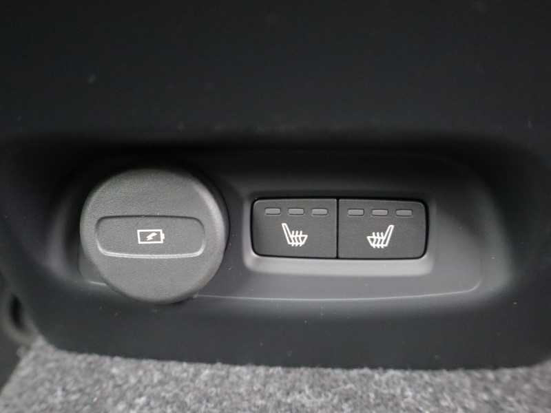 2026 (76) VOLVO EX40 300kW Twin Motor Plus 82kWh 5dr AWD Auto 5912547