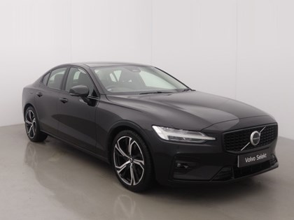 2023 (73) VOLVO S60 2.0 B5P Plus Dark 4dr AWD Auto