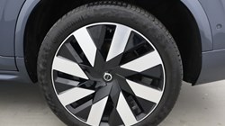 2024 (24) VOLVO XC90 2.0 T8 PHEV Ultra Dark 5dr AWD Geartronic 5879207