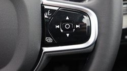 2024 (24) VOLVO XC90 2.0 T8 PHEV Ultra Dark 5dr AWD Geartronic 5879243