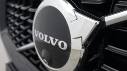 2024 (24) VOLVO XC90 2.0 T8 PHEV Ultra Dark 5dr AWD Geartronic 5879200