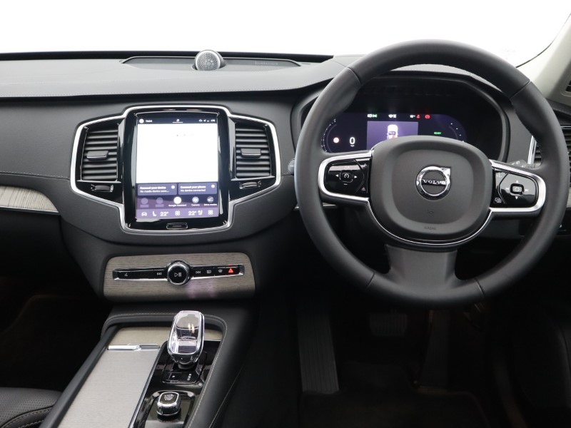 2024 (24) VOLVO XC90 2.0 T8 PHEV Ultra Dark 5dr AWD Geartronic 5879240