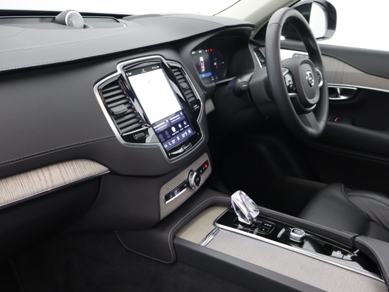 2024 (24) VOLVO XC90 2.0 T8 PHEV Ultra Dark 5dr AWD Geartronic 5879229
