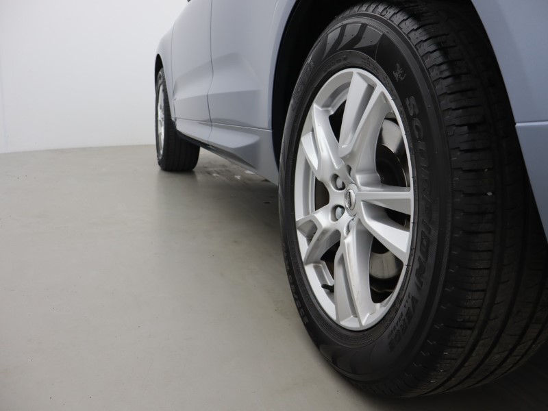 2018 (68) VOLVO XC60 2.0 T5 [250] Momentum Pro 5dr AWD Geartronic 5887669