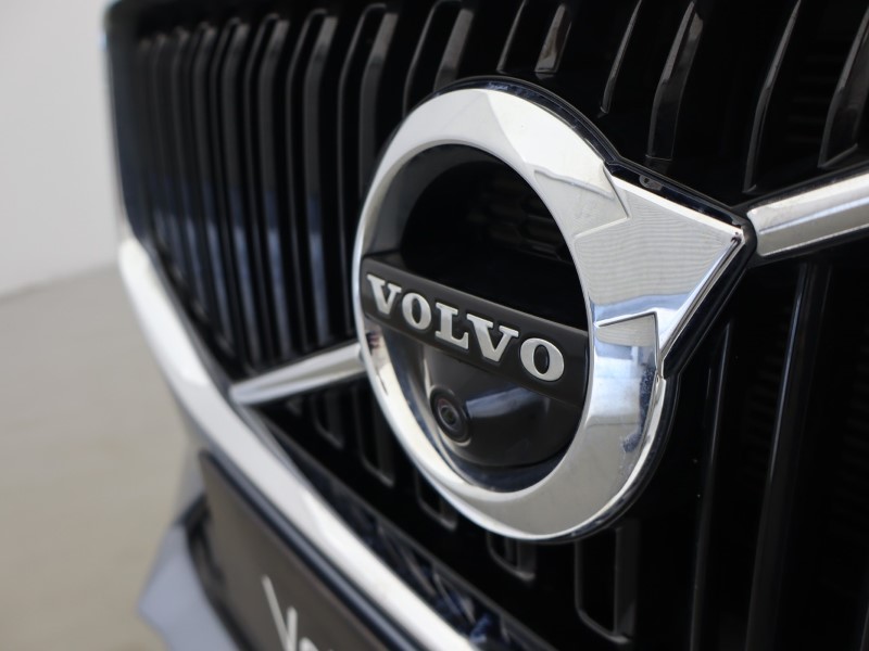 2018 (68) VOLVO XC60 2.0 T5 [250] Momentum Pro 5dr AWD Geartronic 5887657