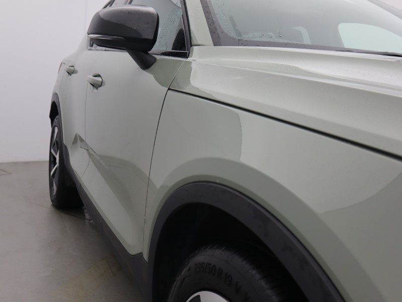 2025 (25) VOLVO XC40 2.0 B4P Plus Dark 5dr Auto 5919744