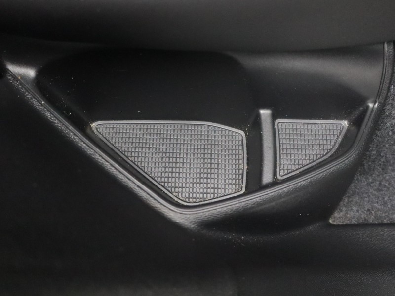 2025 (25) VOLVO XC40 2.0 B4P Plus Dark 5dr Auto 5919768