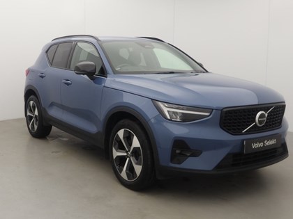 2023 (73) VOLVO XC40 2.0 B3P Plus Dark 5dr Auto