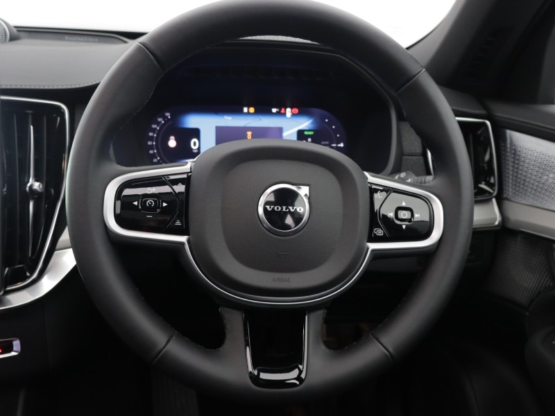 2026 (75) VOLVO XC90 2.0 T8 PHEV Ultra Black Ed 5dr AWD Geartronic 5946862
