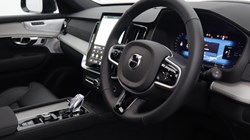 2026 (75) VOLVO XC90 2.0 T8 PHEV Ultra Black Ed 5dr AWD Geartronic 5946845