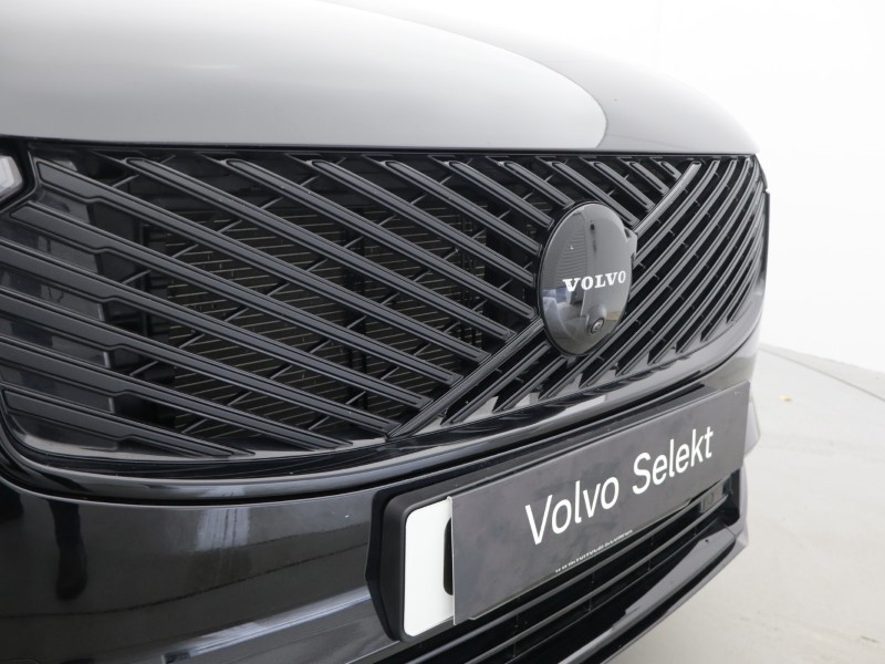 2026 (75) VOLVO XC90 2.0 T8 PHEV Ultra Black Ed 5dr AWD Geartronic 5946820