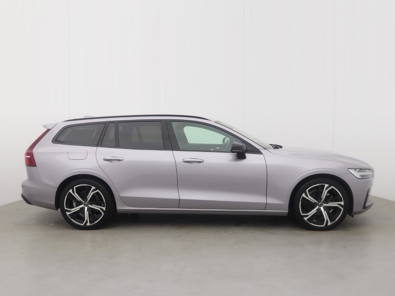 2025 (25) VOLVO V60 2.0 B4P Plus Dark 5dr Auto [7 speed] 5936650