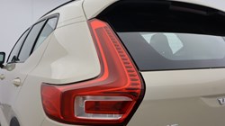 2026 (76) VOLVO XC40 2.0 B3P Plus Dark 5dr Auto *VAT QUALIFYING* 5968342