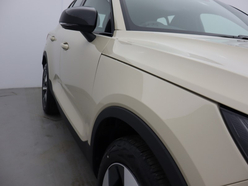 2026 (76) VOLVO XC40 2.0 B3P Plus Dark 5dr Auto *VAT QUALIFYING* 5968341