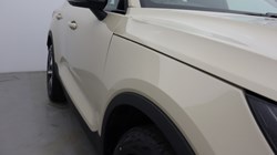 2026 (76) VOLVO XC40 2.0 B3P Plus Dark 5dr Auto *VAT QUALIFYING* 5968341