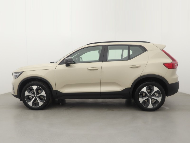 2026 (76) VOLVO XC40 2.0 B3P Plus Dark 5dr Auto *VAT QUALIFYING* 5968332