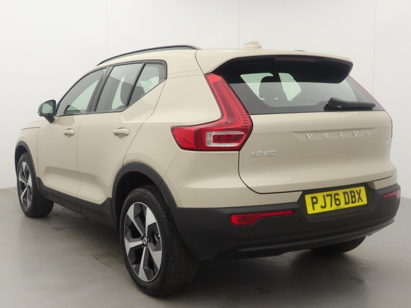 2026 (76) VOLVO XC40 2.0 B3P Plus Dark 5dr Auto *VAT QUALIFYING* 5968334