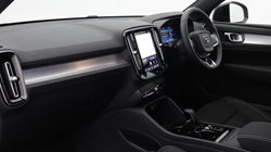 2026 (76) VOLVO XC40 2.0 B3P Plus Dark 5dr Auto *VAT QUALIFYING* 5968363