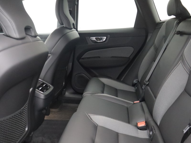 2026 (76) VOLVO XC60 2.0 B5P Plus Black Edition 5dr AWD Geartronic 5969917
