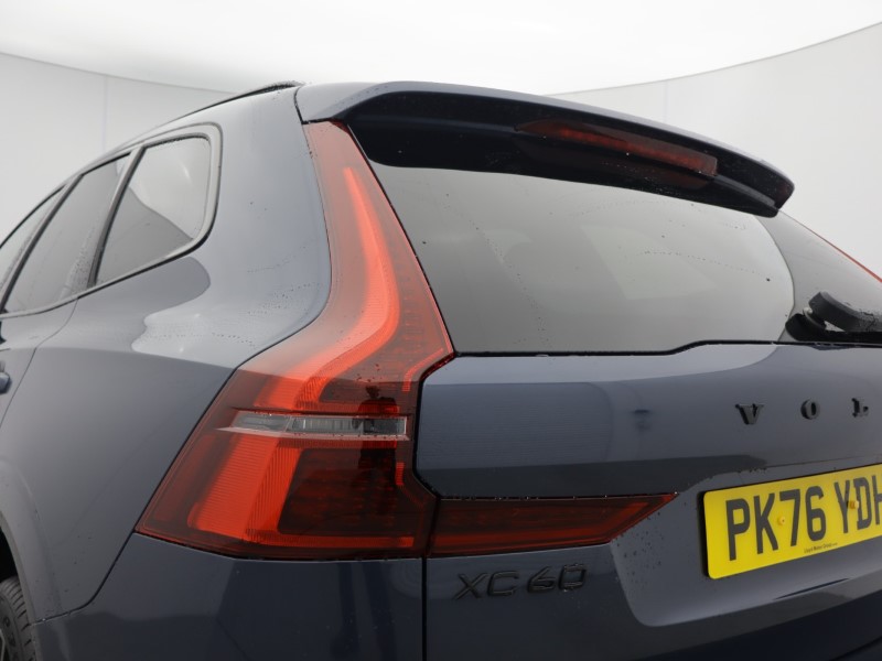 2026 (76) VOLVO XC60 2.0 B5P Plus Black Edition 5dr AWD Geartronic 5969908