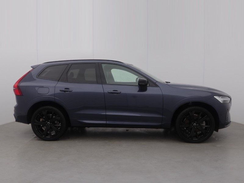 2026 (76) VOLVO XC60 2.0 B5P Plus Black Edition 5dr AWD Geartronic 5969899