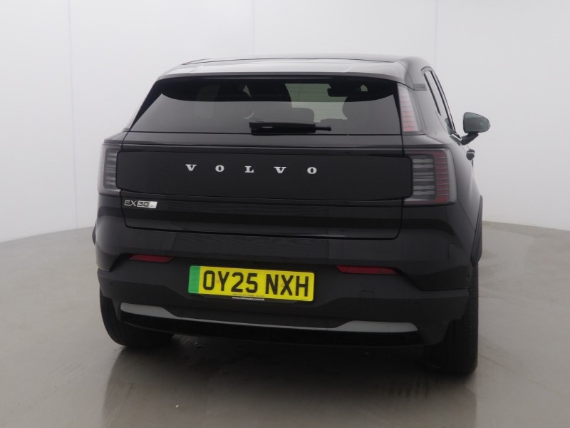 2025 (25) VOLVO EX30 315kW TM Perf Cross Country Ultra 69kWh 5dr Auto 5989659