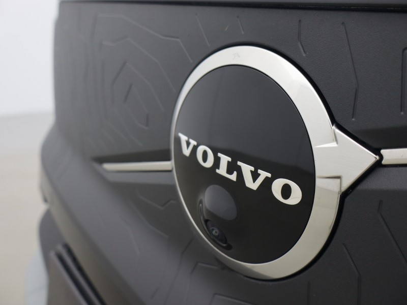 2025 (25) VOLVO EX30 315kW TM Perf Cross Country Ultra 69kWh 5dr Auto 5989667