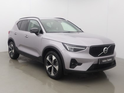 2026 (26) VOLVO XC40 2.0 B4P Plus Dark 5dr Auto