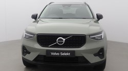 2025 (74) VOLVO XC40 2.0 B4P Ultra Dark 5dr Auto 5991581