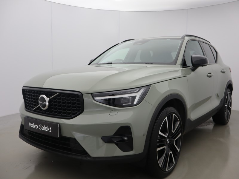 2025 (74) VOLVO XC40 2.0 B4P Ultra Dark 5dr Auto 5991590