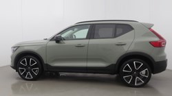 2025 (74) VOLVO XC40 2.0 B4P Ultra Dark 5dr Auto 5991584