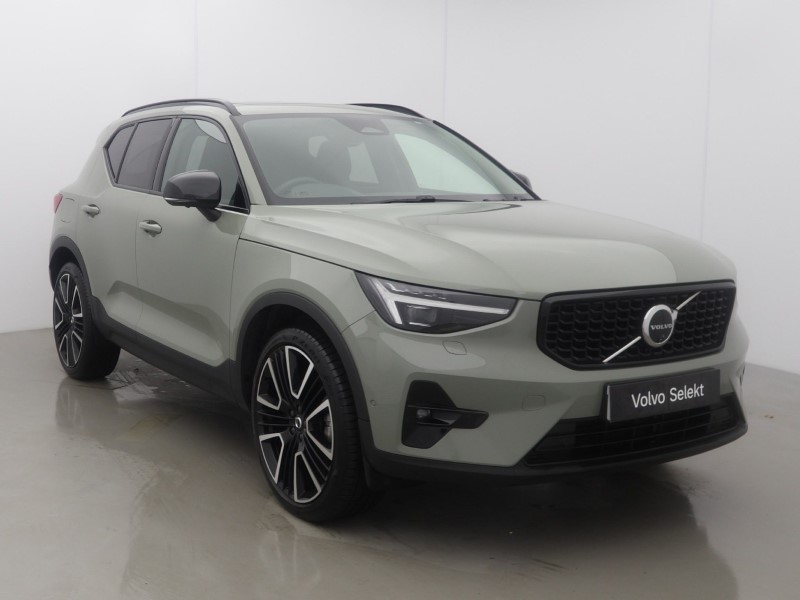 2025 (74) VOLVO XC40 2.0 B4P Ultra Dark 5dr Auto 5991582