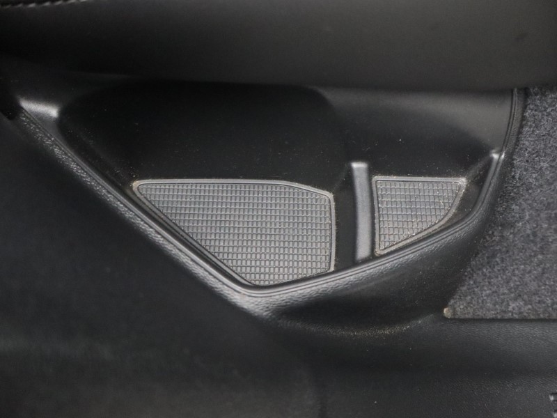 2025 (74) VOLVO XC40 2.0 B4P Ultra Dark 5dr Auto 5991619