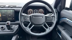 2024 (74) LAND ROVER DEFENDER 3.0 D250 X-Dynamic SE 90 3dr Auto 4828047