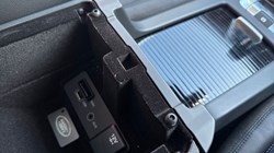 2018 (18) LAND ROVER DISCOVERY SPORT 2.0 TD4 180 HSE 5dr 4839013