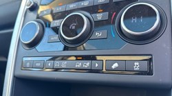 2018 (18) LAND ROVER DISCOVERY SPORT 2.0 TD4 180 HSE 5dr 4839014