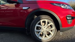 2018 (18) LAND ROVER DISCOVERY SPORT 2.0 TD4 180 HSE 5dr 4839022