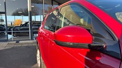 2018 (18) LAND ROVER DISCOVERY SPORT 2.0 TD4 180 HSE 5dr 4839028