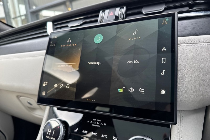 2023 (73) JAGUAR F-PACE 2.0 D200 R-Dynamic HSE Black 5dr Auto AWD 4867299