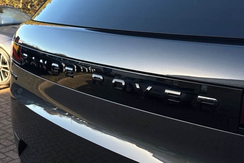 2025 (75) LAND ROVER RANGE ROVER SPORT 3.0 D300 Dynamic SE 5dr Auto 4831560