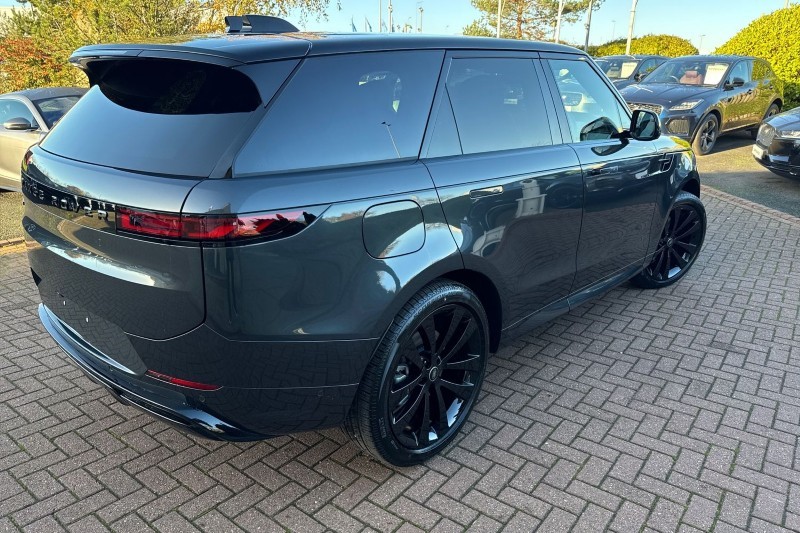 2025 (75) LAND ROVER RANGE ROVER SPORT 3.0 D300 Dynamic SE 5dr Auto 4831566