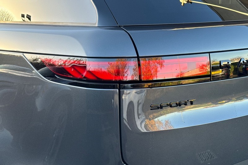 2025 (75) LAND ROVER RANGE ROVER SPORT 3.0 D300 Dynamic SE 5dr Auto 4831533